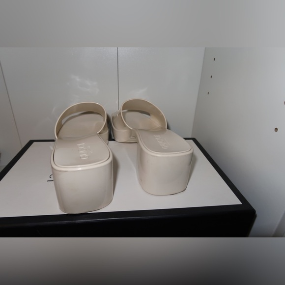 Authentic Gucci Rubber Platform Sandals - Picture 10 of 13